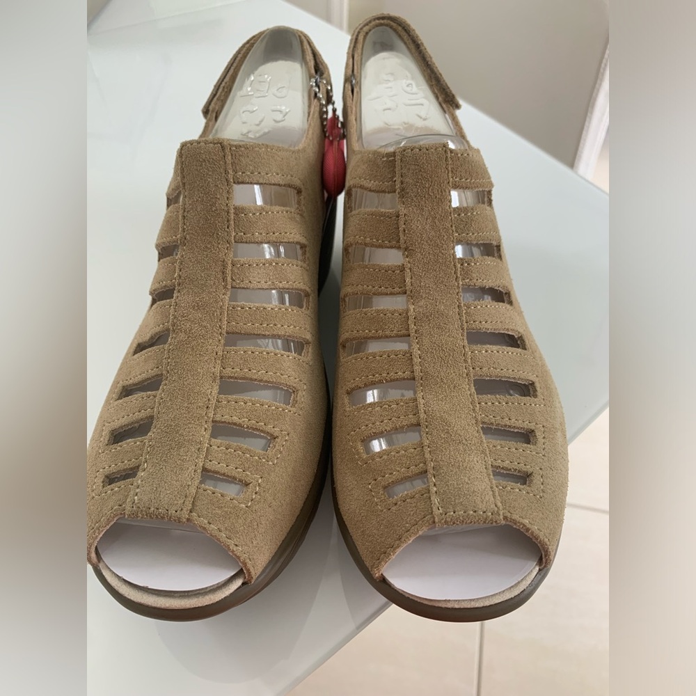 Skechers Trapezoid Sandal